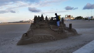 5BF4751B-8456-41F8-A5C2-F68B52227269