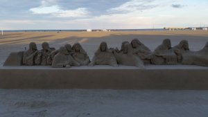 636715AB-D944-41C0-89E4-73B58875B423