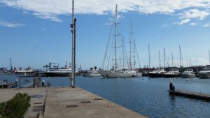 6412A32A-DEC1-443C-B6D5-55B6ABD4C3F2