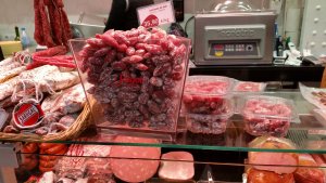 1512E444-1172-4FFA-ABB7-F892B83D33B2